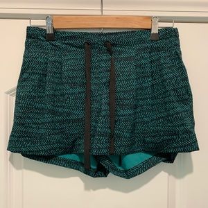 Lululemon Spring Break Away Short